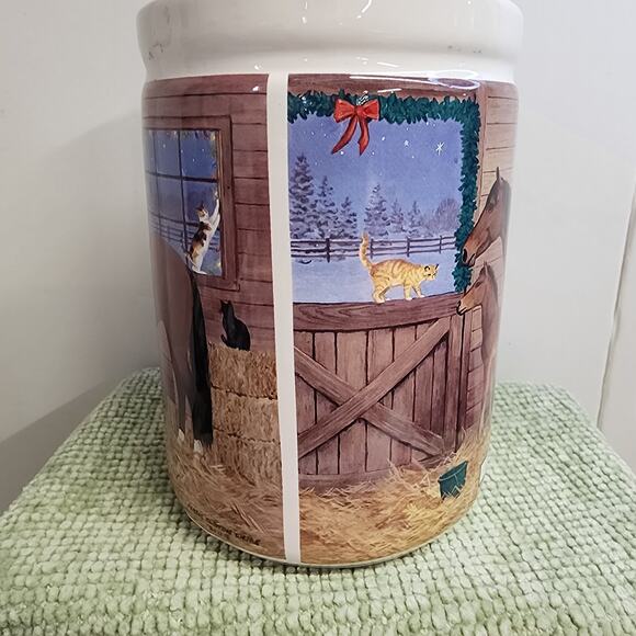 Wild Wings Barn Buddies Persis Clayton Weirs Ceramic Canister Horse Cat 10in - Picture 3 of 7